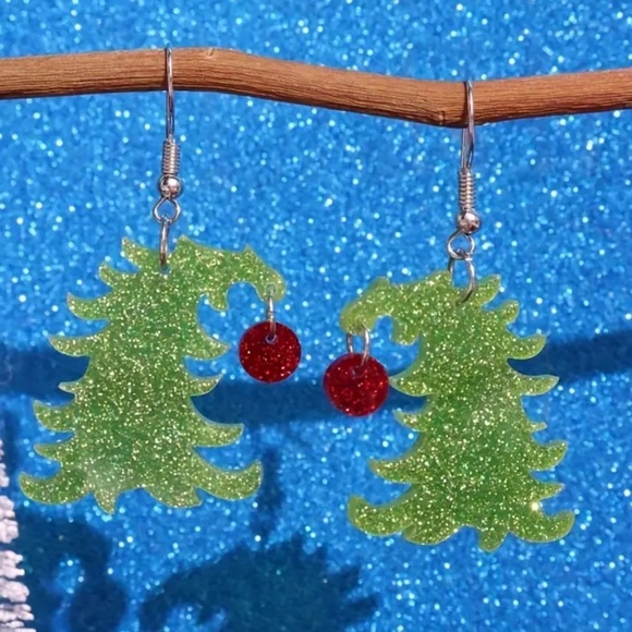 The Grinch Who Stole Christmas Tree Earrings - NEW - Picture 3 of 7
